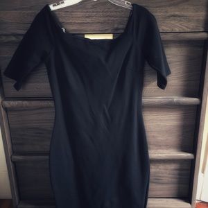 LuLu’s off the shoulder black dress Size Medium